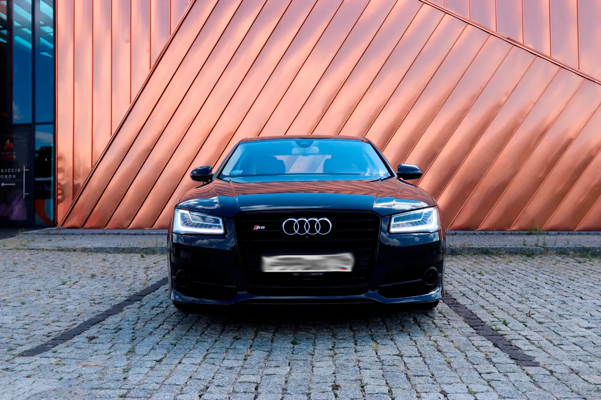 Аренда Audi S8
